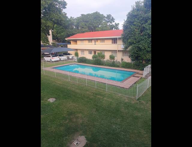 2 BEDROOM APARTMENT FOR SALE IN PELHAM